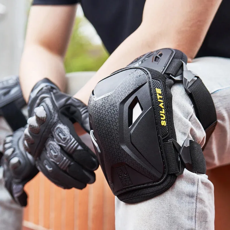 Lightweight Motorcycle Knee Guards with Reflective Strips – 4D TPU Anti-Fall Design for Winter/Summer Riding, Unisex Safety Gear
Lightweight Motorcycle Knee Guards with Reflective Strips – 4D TPU Anti-Fall Design for Winter/Summer Riding, Unisex Safety Gear