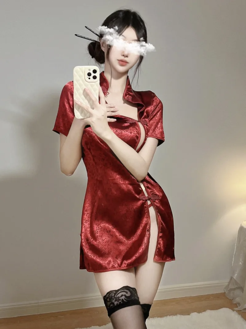 Cheongsam Uniform Passionate Sexy Teasing Single Breasted Temptation Mandarin Collar Flirting Sleepwear Girl Silk Fork ZU5G
Cheongsam Uniform Passionate Sexy Teasing Single Breasted Temptation Mandarin Collar Flirting Sleepwear Girl Silk Fork ZU5G