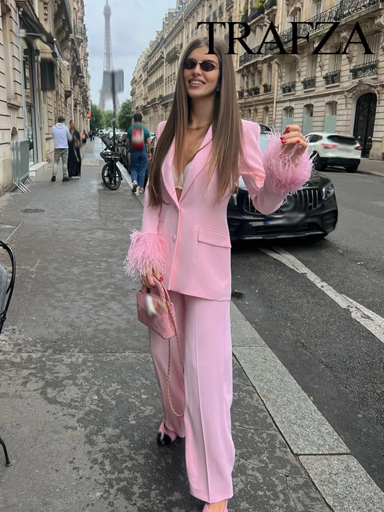 TRAFZA Women Fashion Pink Sets Turn-Down Collar Long Sleeves Single-Breasted Feather Blazer+High Waist Pocket Zipper Long Pants
TRAFZA Women Fashion Pink Sets Turn-Down Collar Long Sleeves Single-Breasted Feather Blazer+High Waist Pocket Zipper Long Pants
