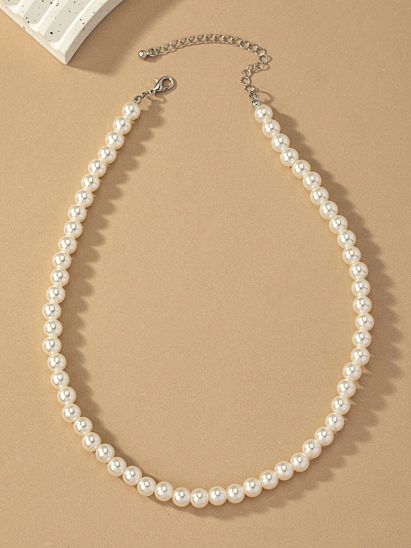 1pc Fashionable Luxurious Faux Pearl Necklace
1pc Fashionable Luxurious Faux Pearl Necklace
