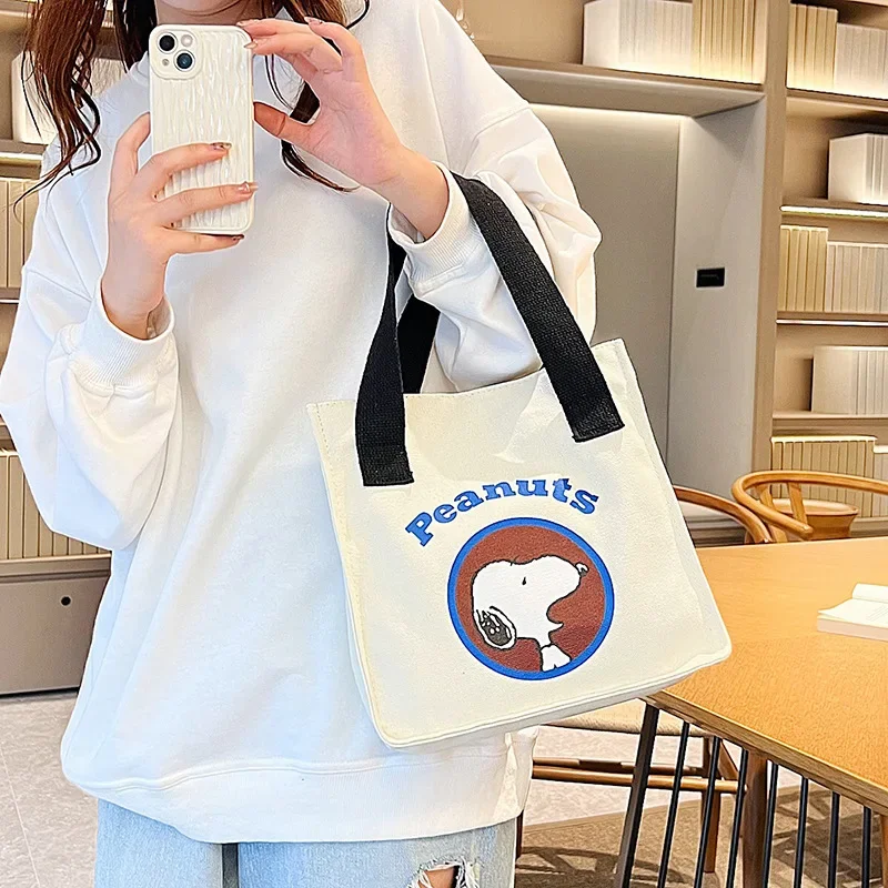Snoopy 20224 New Large Capacity Ladies Shoulder Bag Handbag Canvas Tote Bag Storage Bag
Snoopy 20224 New Large Capacity Ladies Shoulder Bag Handbag Canvas Tote Bag Storage Bag