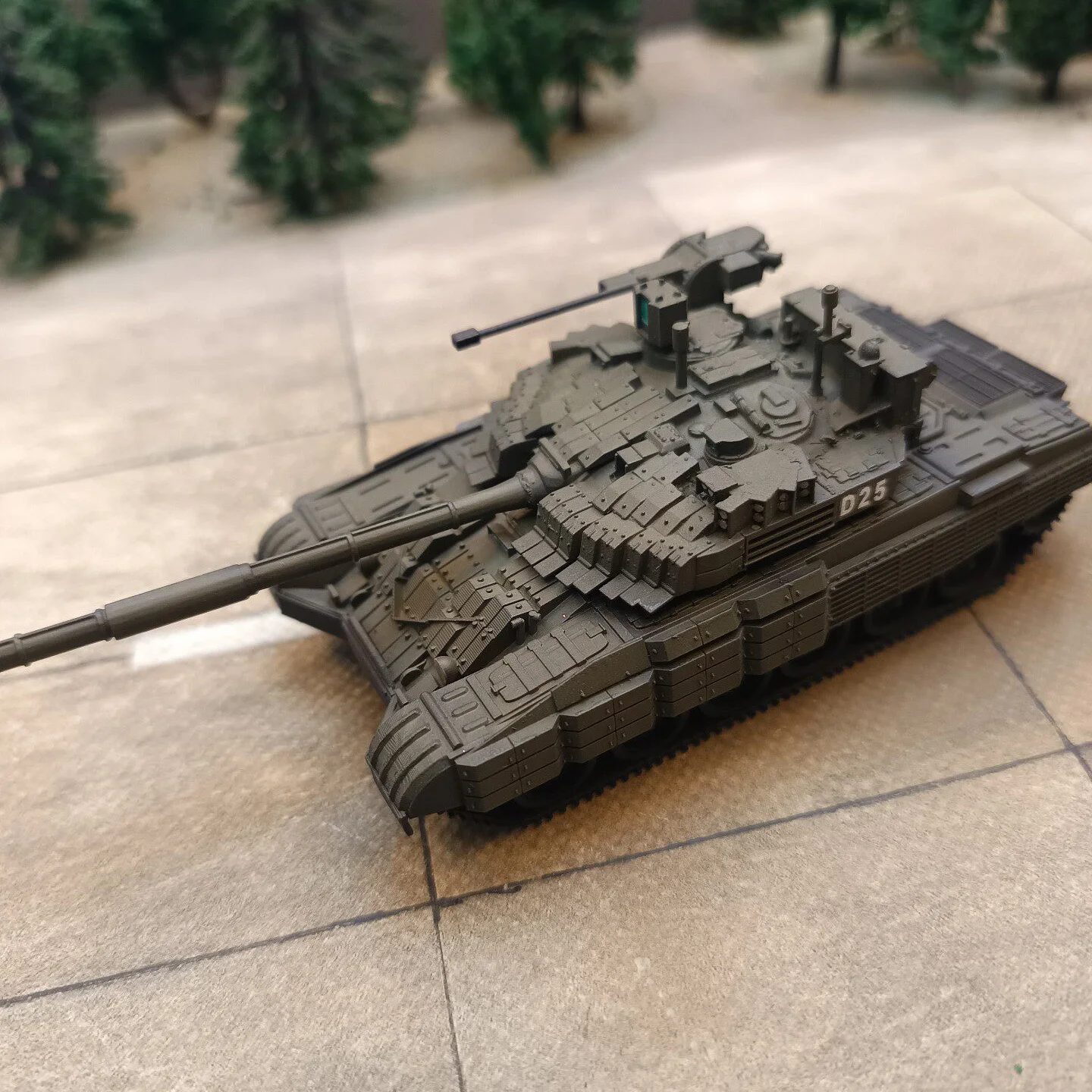 1/72 Russian T72M2 tank, hand-painted finished model decorative ornament(Ships in 5-6 days)
1/72 Russian T72M2 tank, hand-painted finished model decorative ornament(Ships in 5-6 days)