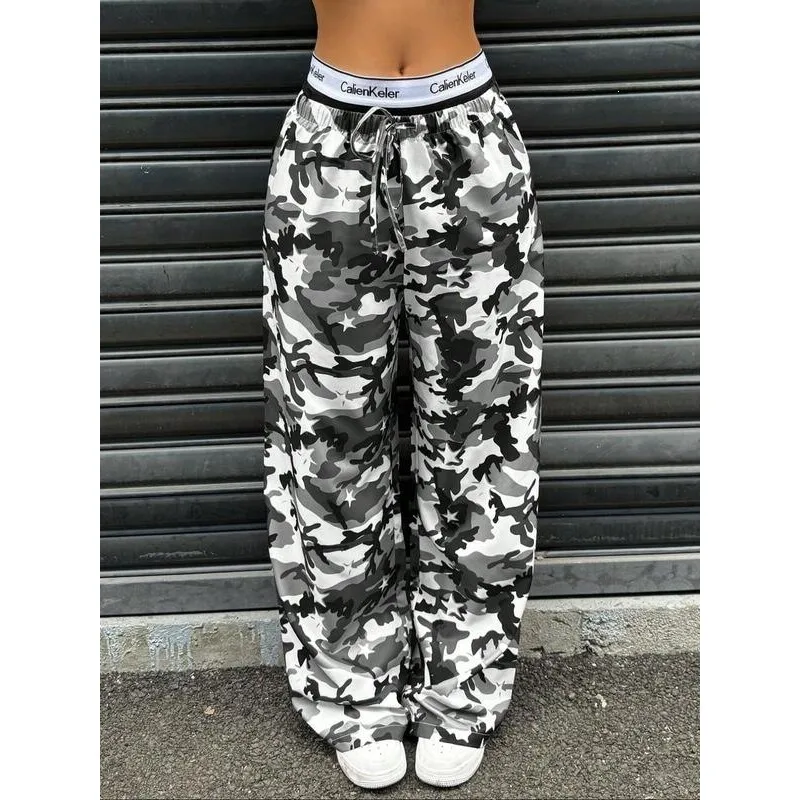 Camouflage Straight Leg Pants Low Waist Neutral Style Casual Trousers for Women Spring Season Other Material 100%
Camouflage Straight Leg Pants Low Waist Neutral Style Casual Trousers for Women Spring Season Other Material 100%