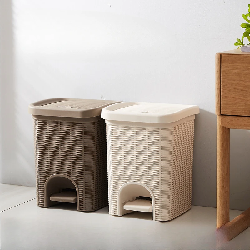 Tengbian Foot Trash Bin Household Living Room Kitchen Bathroom Bedroom Office Bathroom with Cover Foot Trash Bin
Tengbian Foot Trash Bin Household Living Room Kitchen Bathroom Bedroom Office Bathroom with Cover Foot Trash Bin