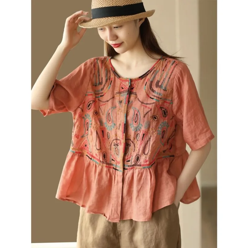 Retro Ethnic Style Embroidered Blouse for Women Short sleeved Thin Top for Summer Fashionable
Retro Ethnic Style Embroidered Blouse for Women Short sleeved Thin Top for Summer Fashionable