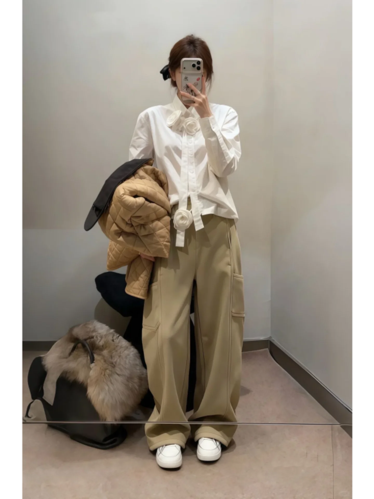 Elegant White Versatile Shirt Korean Style Slimming Top for Young Women Winter New Arrival Anti-Wrinkle Long Sleeve Blouse
Elegant White Versatile Shirt Korean Style Slimming Top for Young Women Winter New Arrival Anti-Wrinkle Long Sleeve Blouse