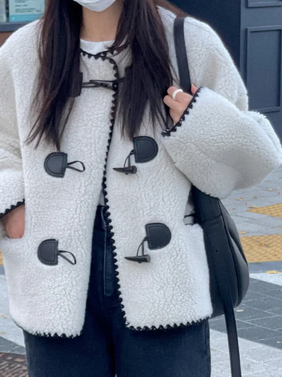 Корейское круглое Ne Cute Agel женское пальто с роговой пуговицей, меховая верхняя одежда, Новое зимнее поступление, большое пальто
Корейское круглое Ne Cute Agel женское пальто с роговой пуговицей, меховая верхняя одежда, Новое зимнее поступление, большое пальто