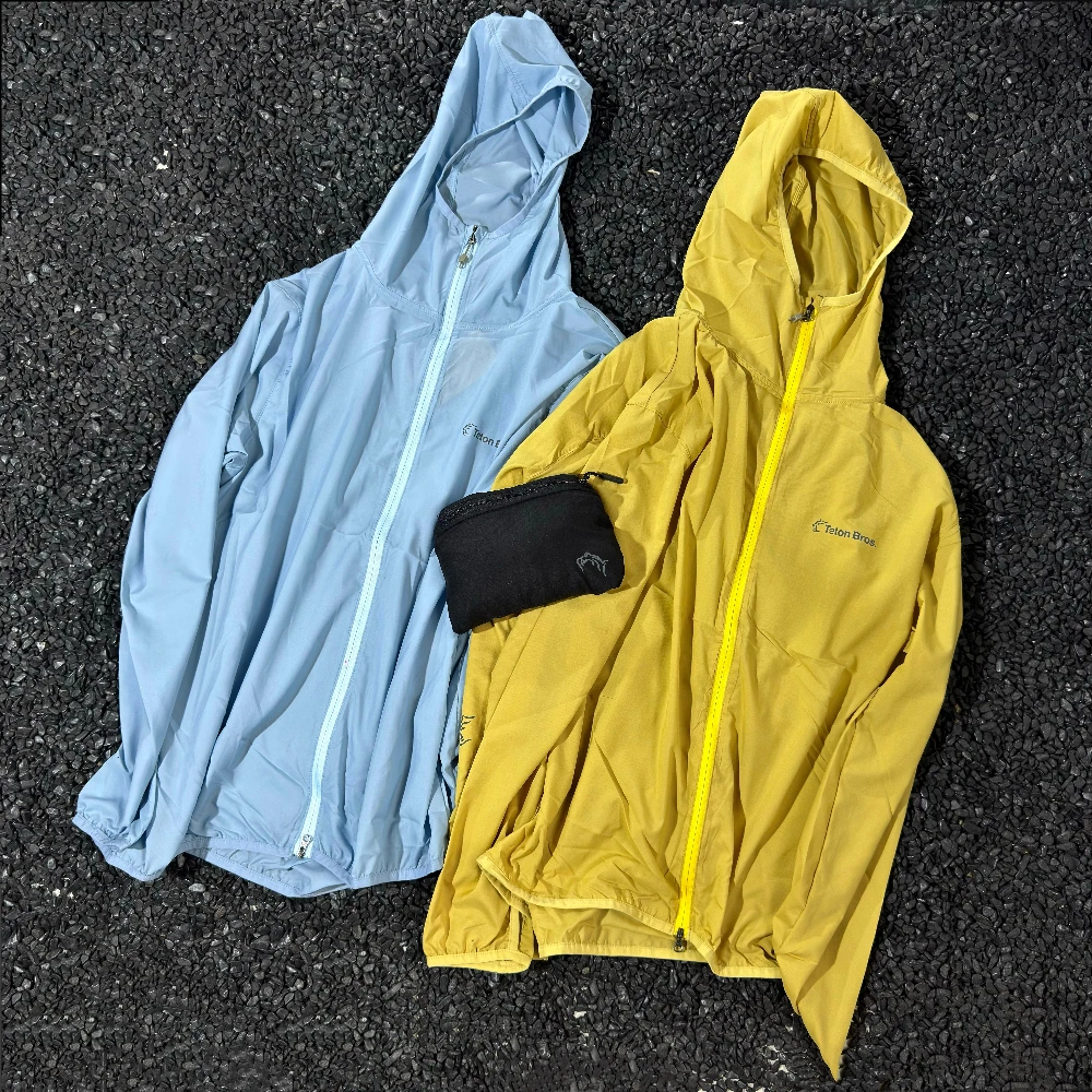 Teton.Bros Lightweight Packable Hooded Skin Jacket Windproof Sun Protection Coat for Hiking Commute Outdoor
Teton.Bros Lightweight Packable Hooded Skin Jacket Windproof Sun Protection Coat for Hiking Commute Outdoor