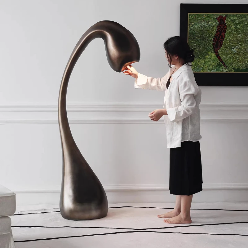 Французский напольный светильник-скульптура «Лебедь» для виллы, гостиной, спальни, художественное освещение для создания атмосферы
Французский напольный светильник-скульптура «Лебедь» для виллы, гостиной, спальни, художественное освещение для создания атмосферы