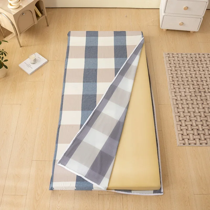 Pure cotton mattress cover upper and lower bunk student dormitory cotton mattress protective cover college mattress cover
Pure cotton mattress cover upper and lower bunk student dormitory cotton mattress protective cover college mattress cover