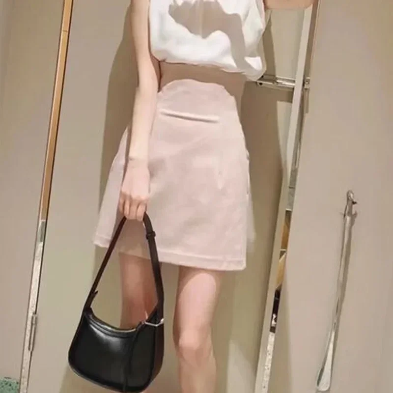 Solid Empire Slim Folds Above Knee Sexy Mini Skirts Summer Womens Faldas 2025 New Fashion Temperament Japan Style Jupe
Solid Empire Slim Folds Above Knee Sexy Mini Skirts Summer Womens Faldas 2025 New Fashion Temperament Japan Style Jupe