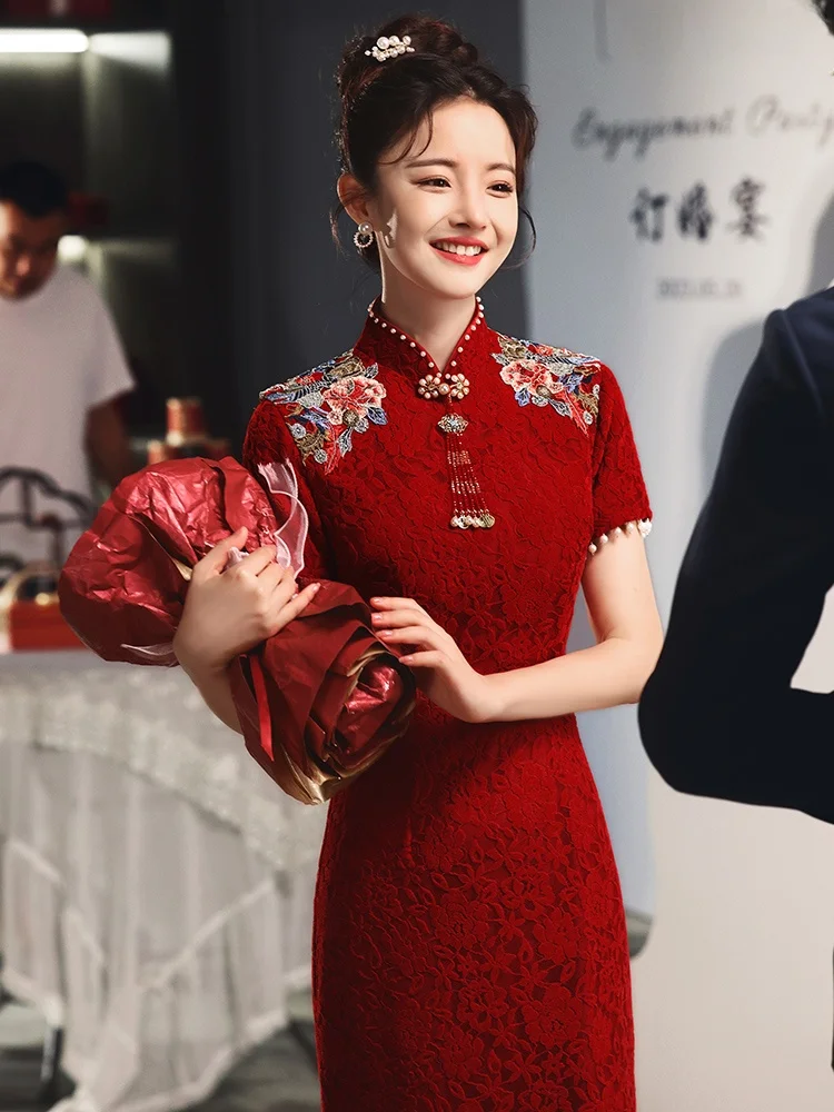 Red Wedding Dr Chinese Sle Qipao Engagement Dr Lace Evening Gown for Women Vintage mid Waist ort Sve Pearl Embel...
Red Wedding Dr Chinese Sle Qipao Engagement Dr Lace Evening Gown for Women Vintage mid Waist ort Sve Pearl Embel...