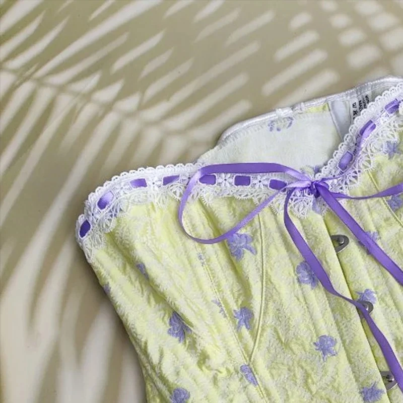 Light French Luxury Palace Retro Style Corset Lace Ribbon Jacquard Floral Printed Lingerie Carnival Waist Body Shaper Bustier
Light French Luxury Palace Retro Style Corset Lace Ribbon Jacquard Floral Printed Lingerie Carnival Waist Body Shaper Bustier