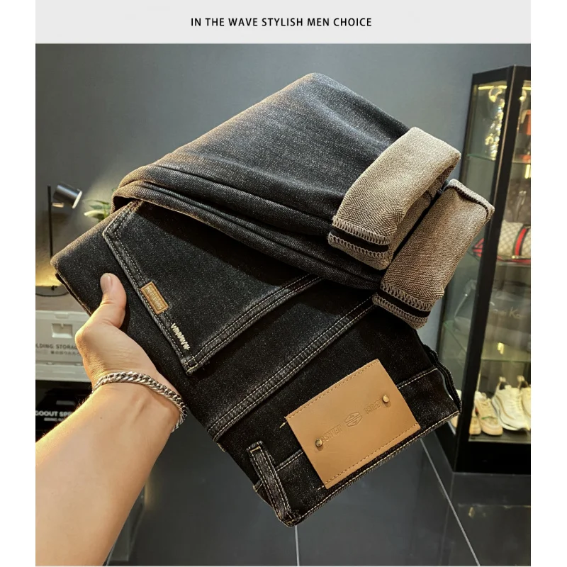 Высококачественные фланелевые утолщенные мягкие и теплые мужские джинсы, новые зимние модные брендовые облегающие брюки с маленькими штанинами
Высококачественные фланелевые утолщенные мягкие и теплые мужские джинсы, новые зимние модные брендовые облегающие брюки с маленькими штанинами