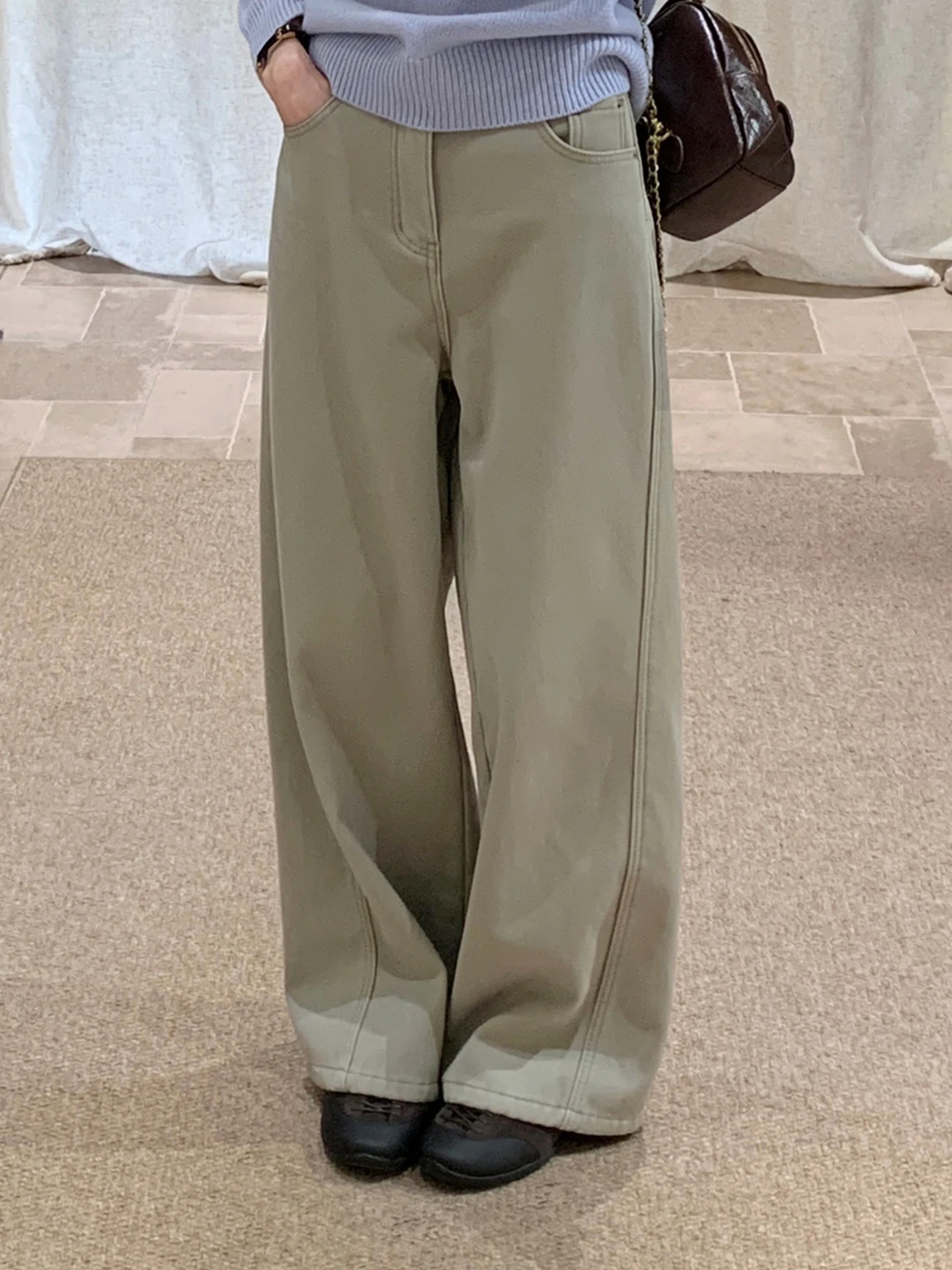 BRIVIN Korean Sle ey White Fce Lined Wide Leg Casual Pants Women Belted High Waist Autumn Winter Lazy Sle Pear ape...
BRIVIN Korean Sle ey White Fce Lined Wide Leg Casual Pants Women Belted High Waist Autumn Winter Lazy Sle Pear ape...