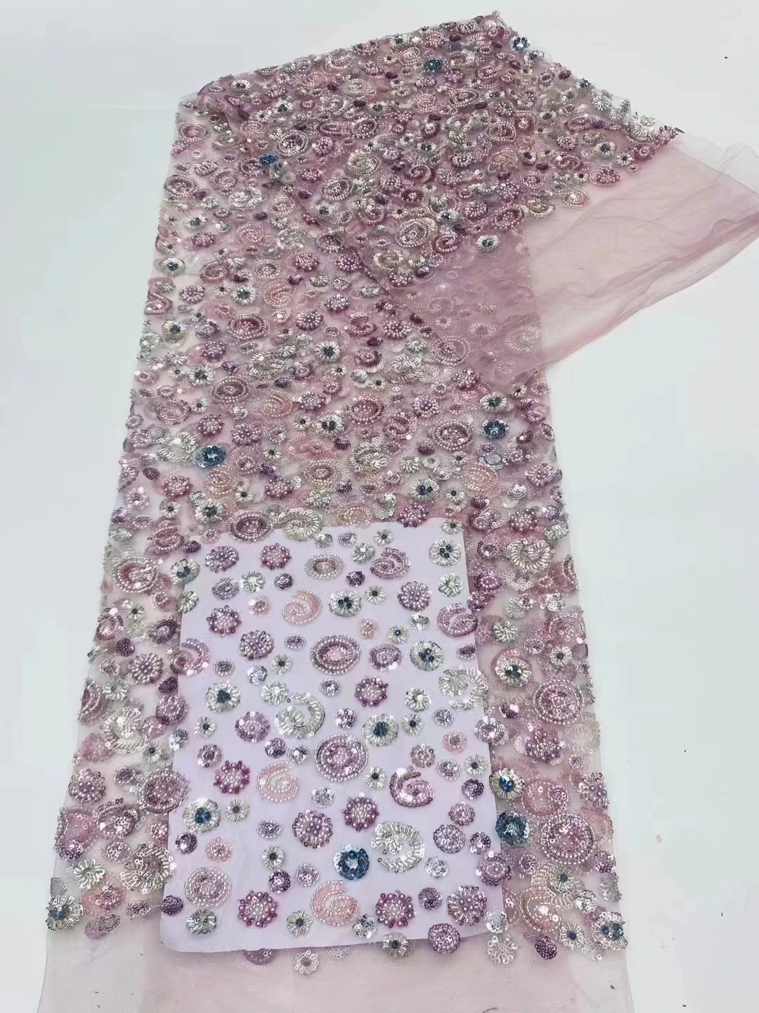 New Design High Quality 2023 African Nigerian Beads Lace Fabric Embroidery Tulle Sequins Groom Lace Fabric For Dresses Cd
New Design High Quality 2023 African Nigerian Beads Lace Fabric Embroidery Tulle Sequins Groom Lace Fabric For Dresses Cd