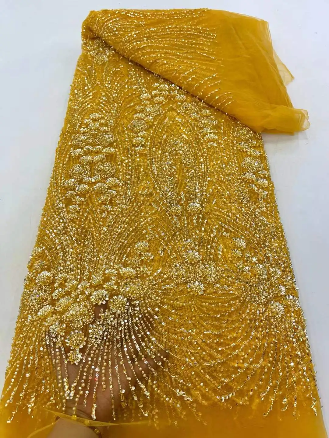 Fashion French Mesh 3D Flowers Embroidery Bead Lace Fabric Luxury Sequins African Nigerian Fabric For Wedding Dress
Fashion French Mesh 3D Flowers Embroidery Bead Lace Fabric Luxury Sequins African Nigerian Fabric For Wedding Dress