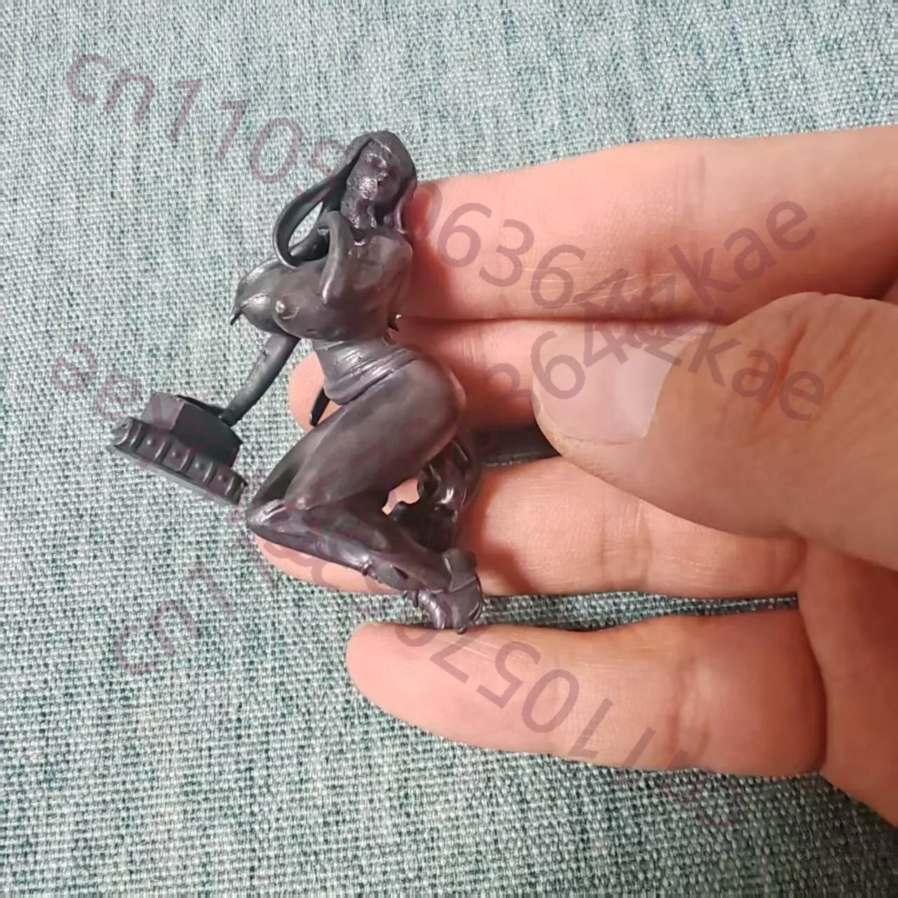 Старинная черная статуэтка из цельной латуни: пышная женщина, сексуальная красавица, модель женского тела, украшение
Старинная черная статуэтка из цельной латуни: пышная женщина, сексуальная красавица, модель женского тела, украшение