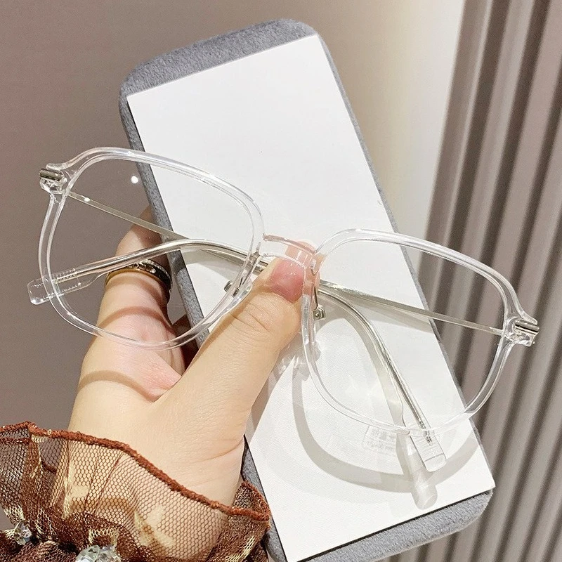 Fashion Luxury Oversize Frame Myopia Glasses for Women Men Ultra Light and Comfortable Anti Blue Light Near Sight Eyeglasses
Fashion Luxury Oversize Frame Myopia Glasses for Women Men Ultra Light and Comfortable Anti Blue Light Near Sight Eyeglasses