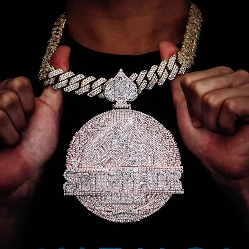 Hip hop sterling silver jewelry, Mozambique diamond 925 silver pendant with letters, men's trendy jewelry necklace customization
Hip hop sterling silver jewelry, Mozambique diamond 925 silver pendant with letters, men's trendy jewelry necklace customization