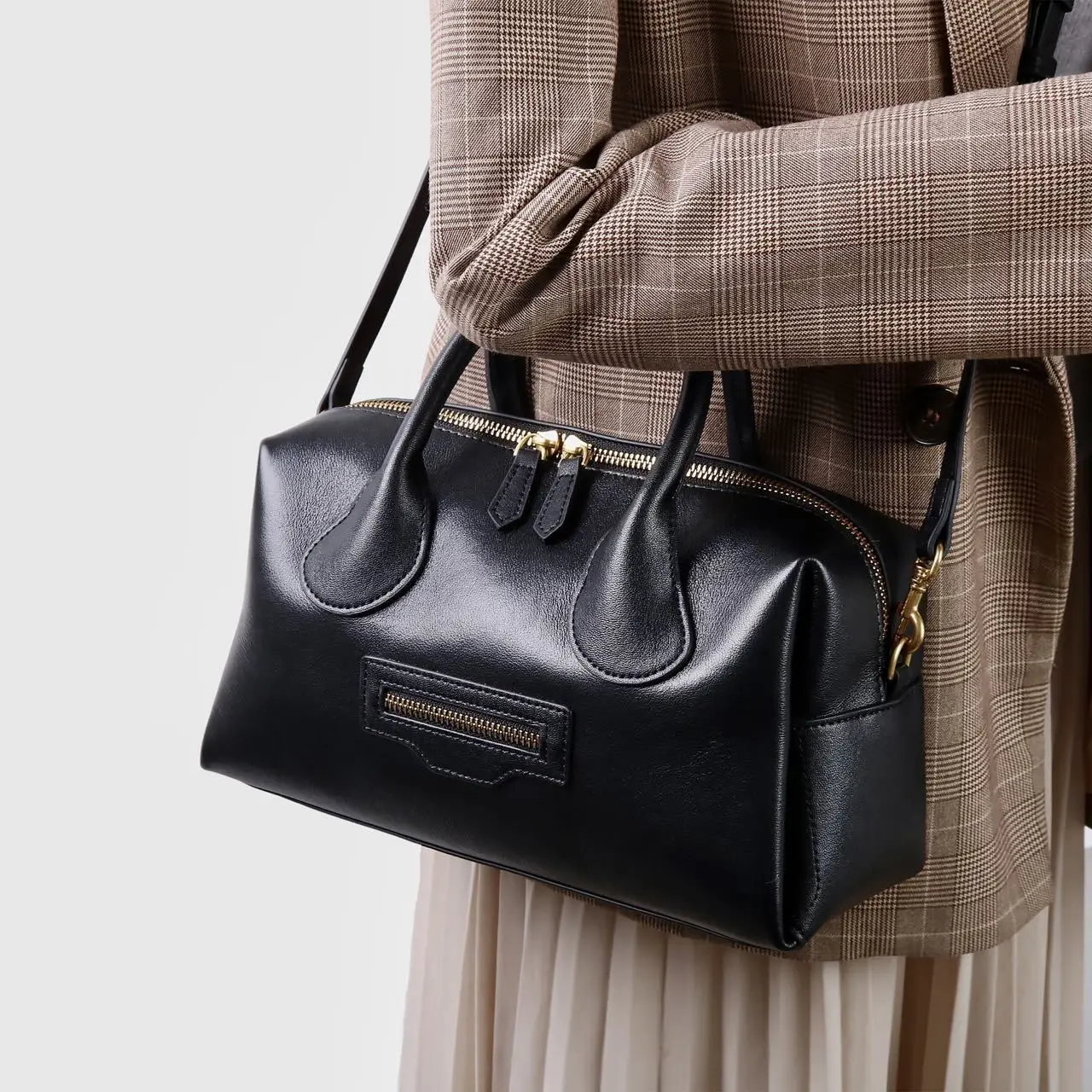 2025 New Fashionable Handbag Versatile Leather Crossbody Bag Commuting Shoulder Women's Bag High Quality Luxury Bags Women Lady
2025 New Fashionable Handbag Versatile Leather Crossbody Bag Commuting Shoulder Women's Bag High Quality Luxury Bags Women Lady