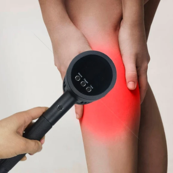 Handheld 650nm+808nm Dual-Wavelength Laser Portable Treatment for Sports Injuries and Joint Pain at Home
Handheld 650nm+808nm Dual-Wavelength Laser Portable Treatment for Sports Injuries and Joint Pain at Home