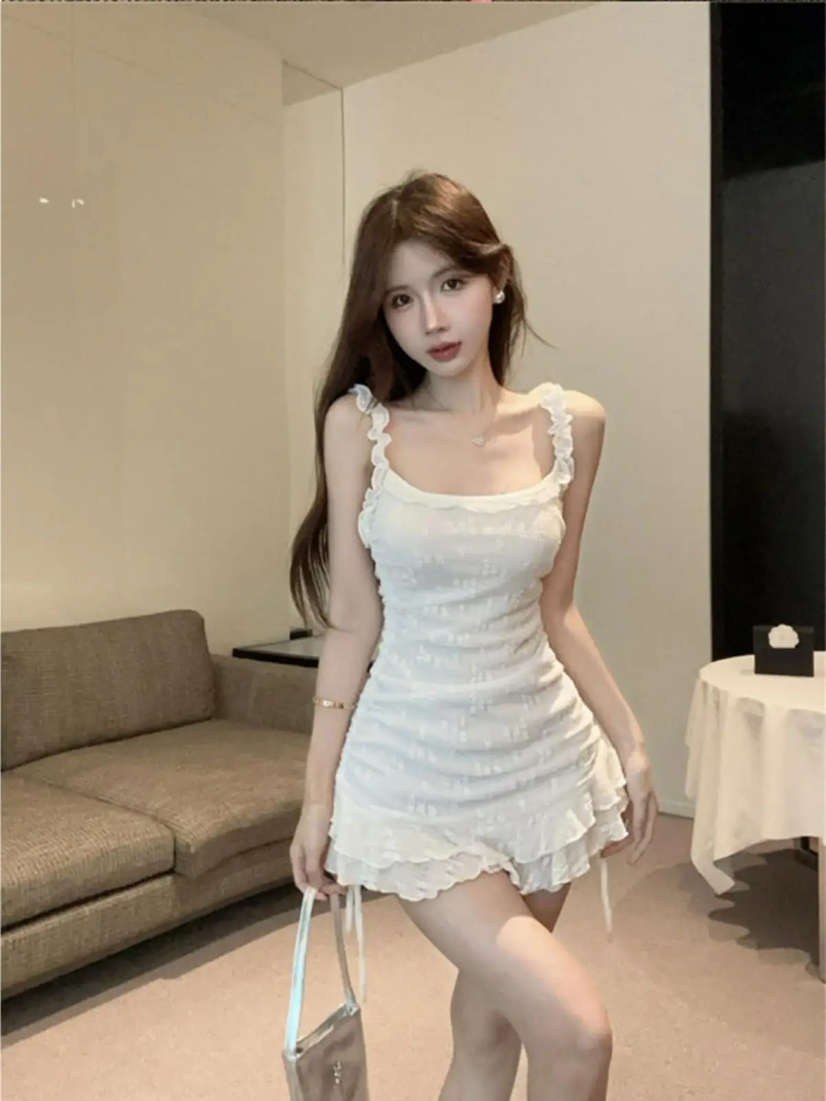 Новая летняя женская юбка Pure Desire Sexy Square Ne Strap Dr Slimming с высокой талией и пышным подолом, без рукавов
Новая летняя женская юбка Pure Desire Sexy Square Ne Strap Dr Slimming с высокой талией и пышным подолом, без рукавов