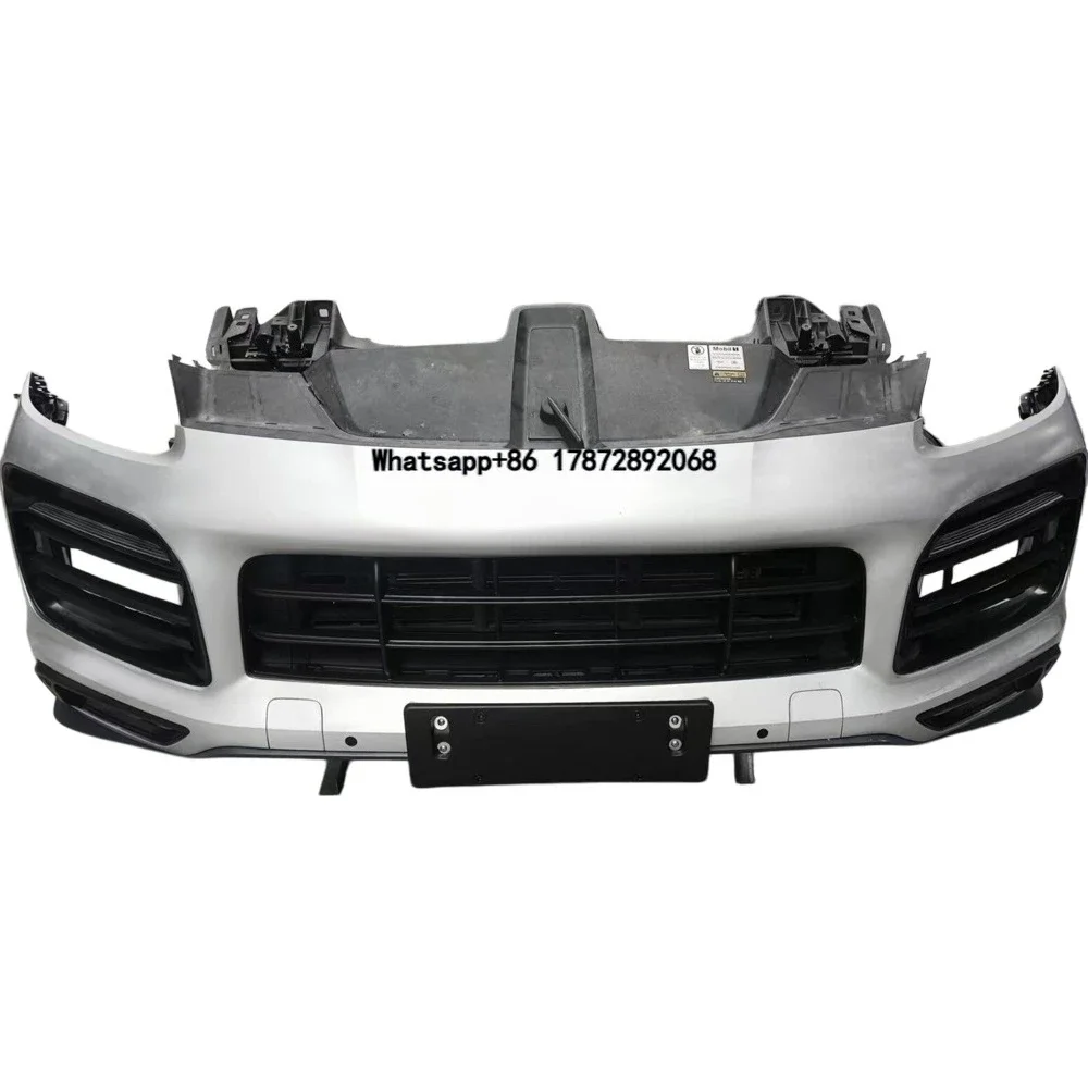Original Car Bumper Assembly (including Radiator Fan Grille) for 9Y0 SD Body Kit (2018-2023 Models).
Original Car Bumper Assembly (including Radiator Fan Grille) for 9Y0 SD Body Kit (2018-2023 Models).