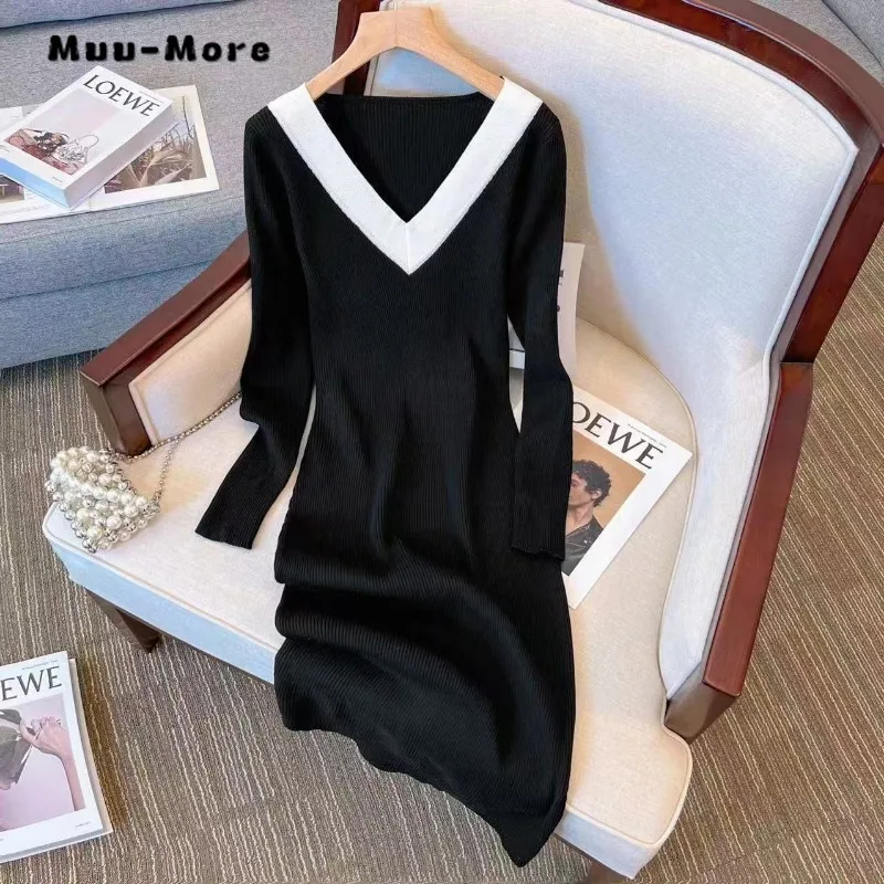 2025 Spring Office Lady Vintage Long Sleeve Patchwork Midi Dresses For Women Elegant Casual V-Neck Knitting A-Line Dress
2025 Spring Office Lady Vintage Long Sleeve Patchwork Midi Dresses For Women Elegant Casual V-Neck Knitting A-Line Dress