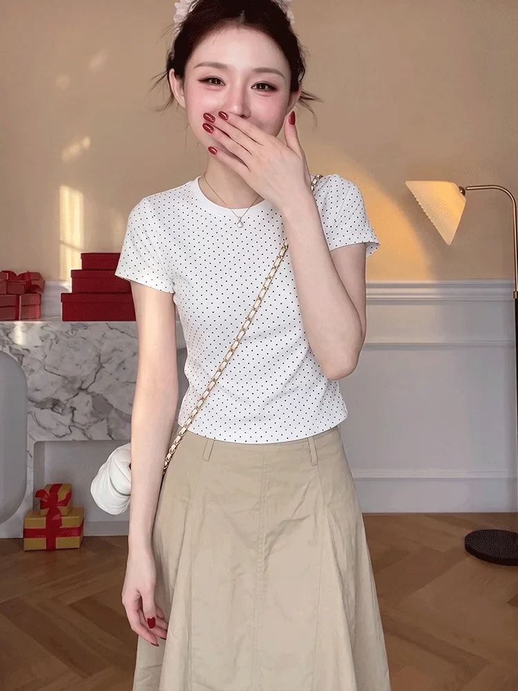 Parkyeon Summer New American Retro Short Sleeve Top And Spicy Girl Skirt Two-Piece Set Casual Loose Fit Moisture Wicking
Parkyeon Summer New American Retro Short Sleeve Top And Spicy Girl Skirt Two-Piece Set Casual Loose Fit Moisture Wicking