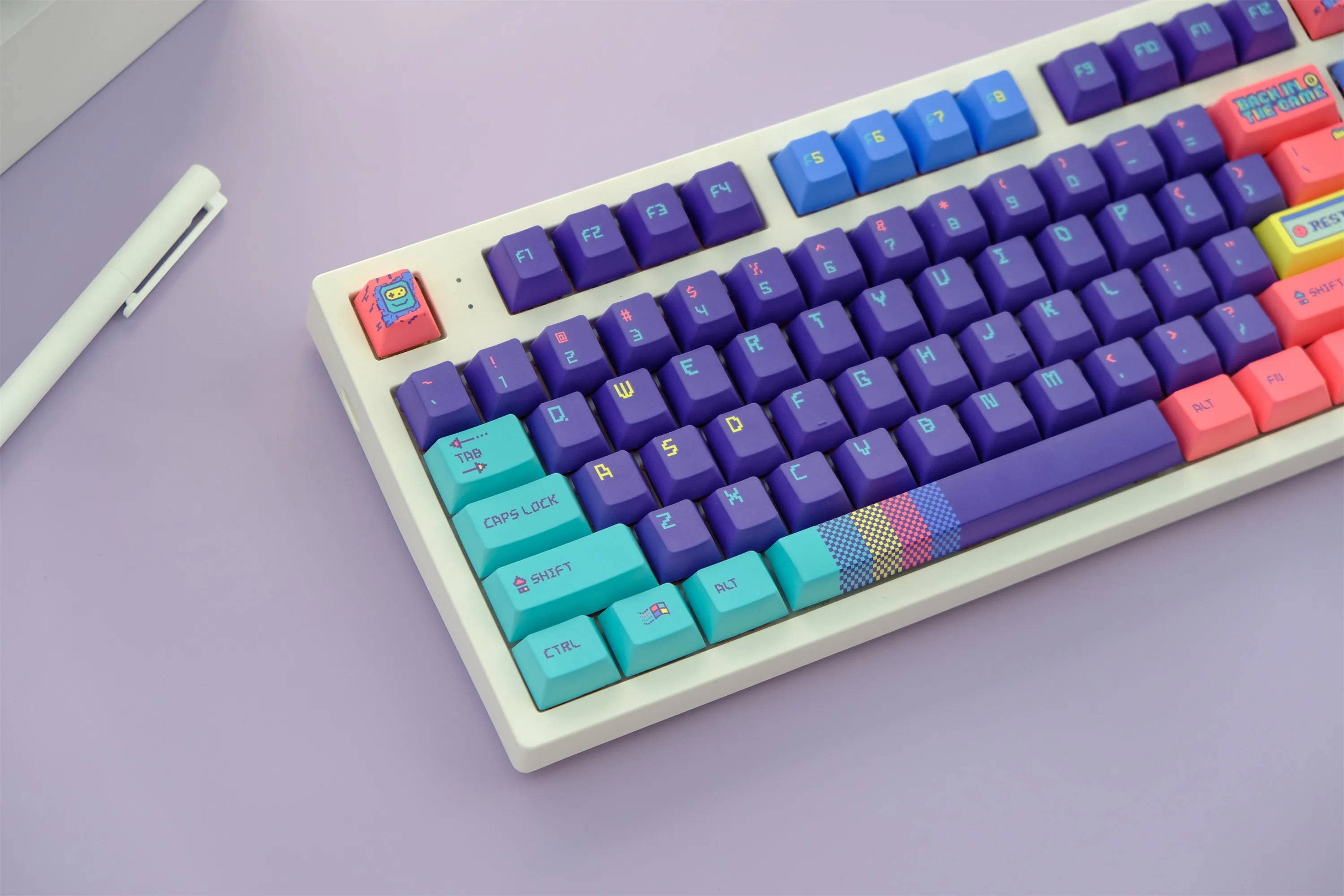GMK Back to game Keycap Set 129 Keys PBT Keycaps Cherry Profile DYE-SUB Personalized GMK Keycaps For Mechanical Keyboard
GMK Back to game Keycap Set 129 Keys PBT Keycaps Cherry Profile DYE-SUB Personalized GMK Keycaps For Mechanical Keyboard