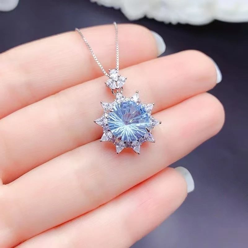 Classic Halo Design 925 Silver Natural Topaz Pendant 10mm 4ct Genuine Topaz Necklace Pendant with 3 Layers 18K Gold Plating
Classic Halo Design 925 Silver Natural Topaz Pendant 10mm 4ct Genuine Topaz Necklace Pendant with 3 Layers 18K Gold Plating