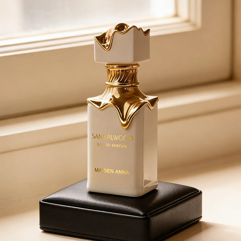 Arabic Eau De Toilette Wood Tones Natural Fresh Lasting Fragrance Lemon Jasmine Cedar Scent Unisex Dating Commuting Fragrance
Arabic Eau De Toilette Wood Tones Natural Fresh Lasting Fragrance Lemon Jasmine Cedar Scent Unisex Dating Commuting Fragrance