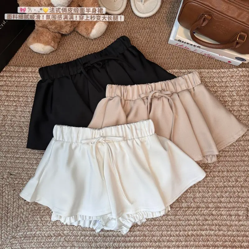 Women's Satin Mini Skirt High Waist Drawstring Anti-exposure Casual Summer Skirt
Women's Satin Mini Skirt High Waist Drawstring Anti-exposure Casual Summer Skirt