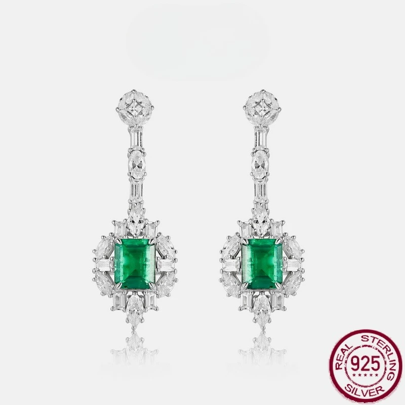 New S925 pure silver emerald gemstone earrings with retro and noble European and American style wedding jewelry
New S925 pure silver emerald gemstone earrings with retro and noble European and American style wedding jewelry