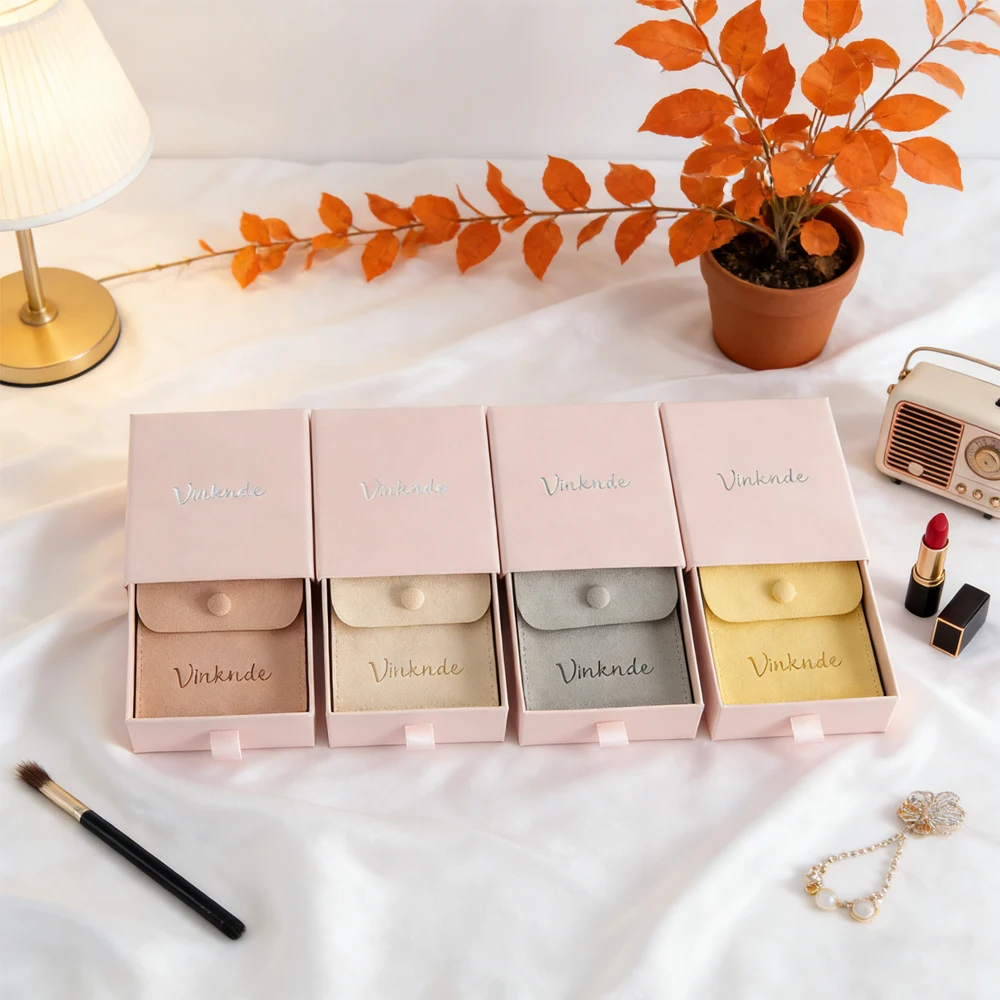 50Pcs Custom Logo Pink Drawer Jewelry Box With Microfiber Snap Bag Ring Earrings Bracelet Pendant Storage Boxes Travel Organizer
50Pcs Custom Logo Pink Drawer Jewelry Box With Microfiber Snap Bag Ring Earrings Bracelet Pendant Storage Boxes Travel Organizer