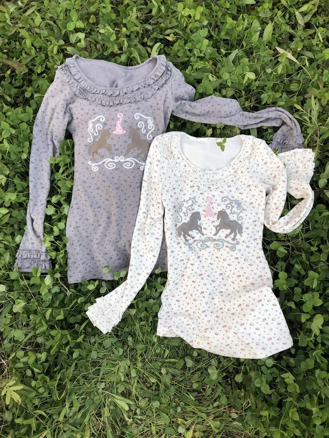 Y2k T-shirt Woman Clothes Long Sleeves Vintage Goth Punk 90s Harajuku Korea Slim Floral Print Top O-Neck Hot Sweet Cute Emo Tee
Y2k T-shirt Woman Clothes Long Sleeves Vintage Goth Punk 90s Harajuku Korea Slim Floral Print Top O-Neck Hot Sweet Cute Emo Tee