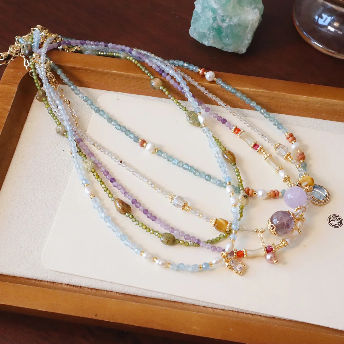 Ruifan Multi-color Natural Stones Crystal Beaded Women Necklaces Aquamarine Amethyst Freshwater Pearls Choker Necklace YNC200
Ruifan Multi-color Natural Stones Crystal Beaded Women Necklaces Aquamarine Amethyst Freshwater Pearls Choker Necklace YNC200