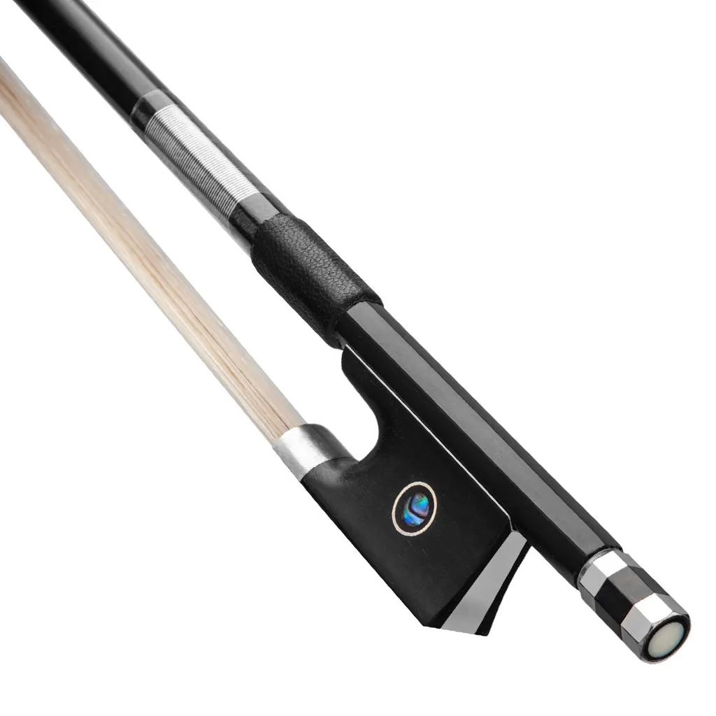 Смычок для скрипки концертного класса 4/4 — углеродное волокно с сибирским конским волосом и лягушкой в кожаной упаковке
Смычок для скрипки концертного класса 4/4 — углеродное волокно с сибирским конским волосом и лягушкой в кожаной упаковке