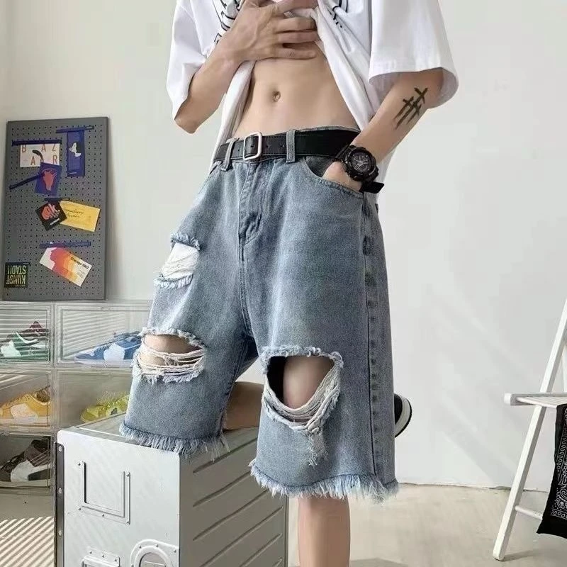 Men's Hong Kong Style Retro Ripped Denim Shorts Summer Street Fashion Loose Wide Leg Mid Length Versatile Cool Edgy Urban
Men's Hong Kong Style Retro Ripped Denim Shorts Summer Street Fashion Loose Wide Leg Mid Length Versatile Cool Edgy Urban
