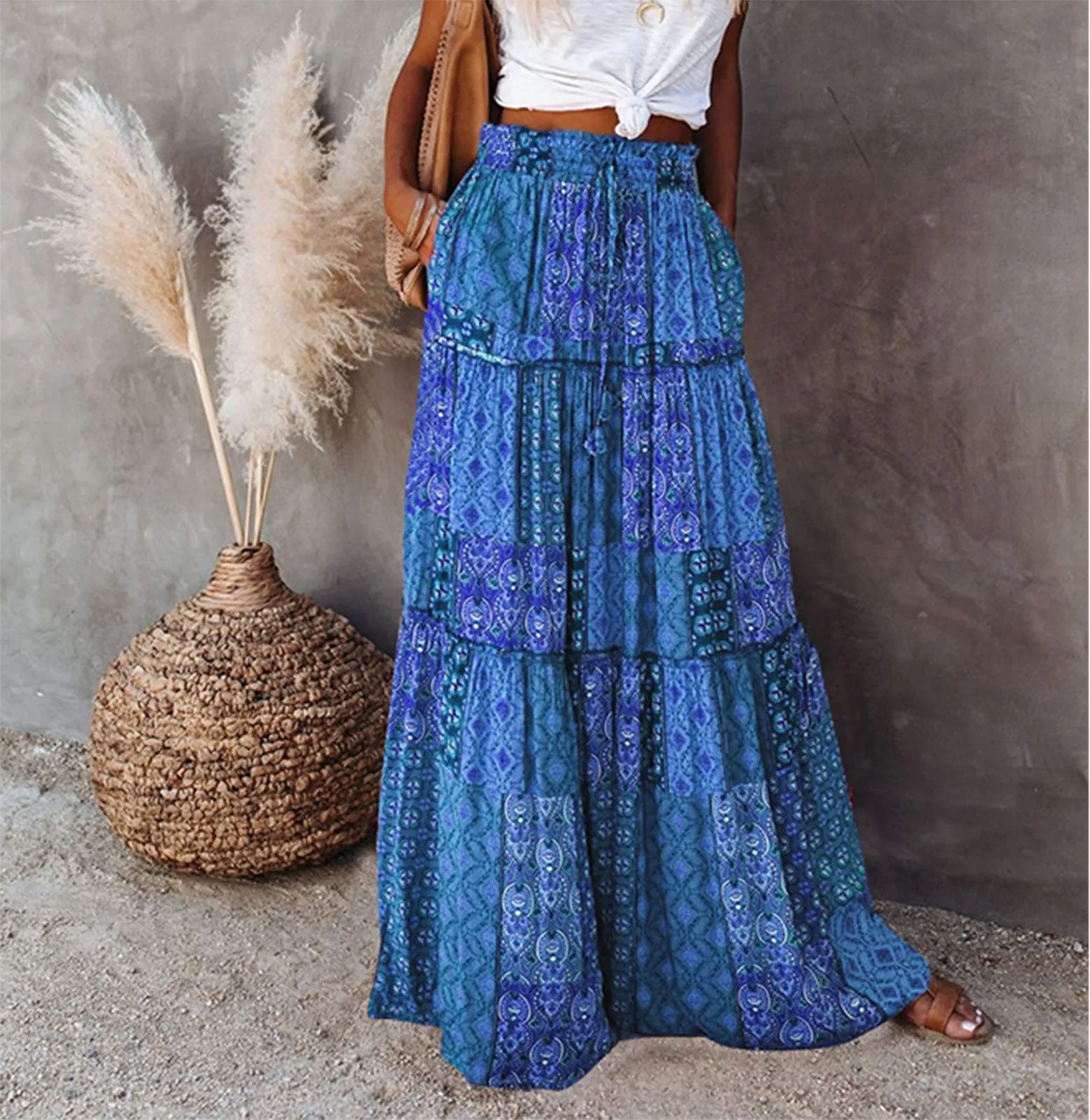 Women Ethnic Print Skirt Fashion Floral Pleated Bohemian Elastic High Waist Tie Skirt Loose Ladies Long Skirts For Women
Women Ethnic Print Skirt Fashion Floral Pleated Bohemian Elastic High Waist Tie Skirt Loose Ladies Long Skirts For Women