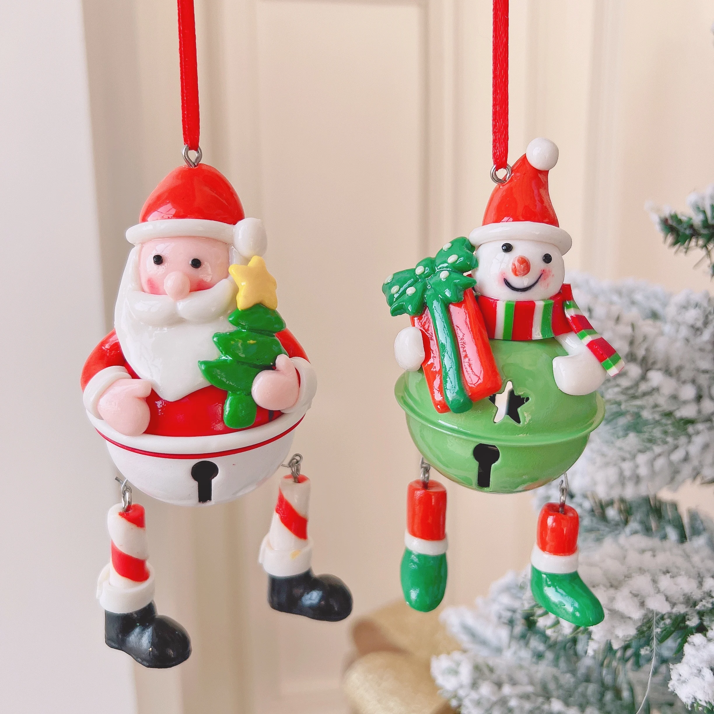 Ringing Bell Snowman Deer Soft Pottery Bell Pendant Christmas Christmas Tree Pendant
Ringing Bell Snowman Deer Soft Pottery Bell Pendant Christmas Christmas Tree Pendant