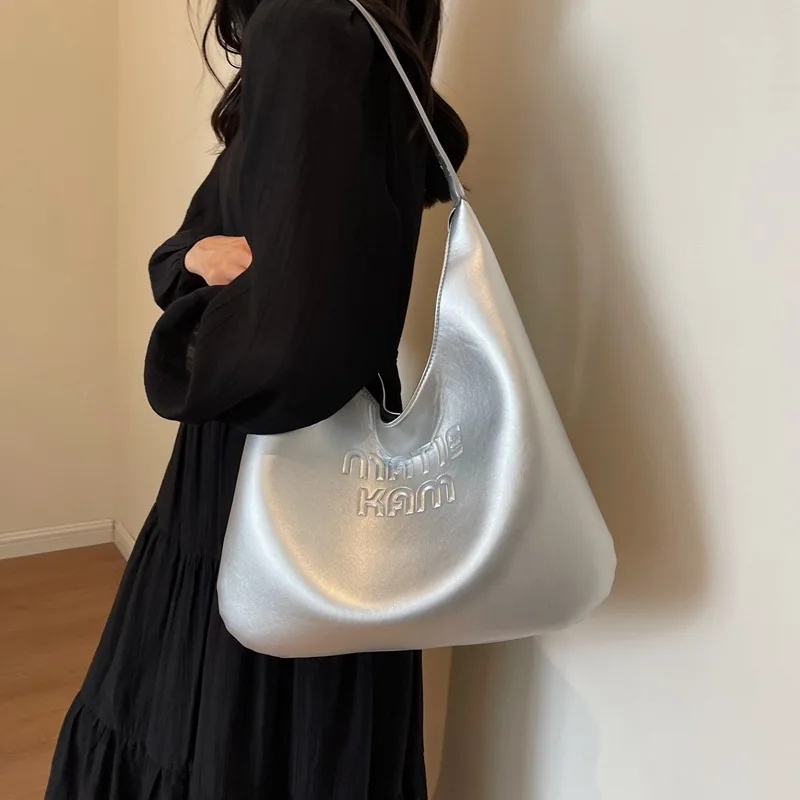 Simple Soft Pu Leather Shoulder Side Bags Ladies New Fashion Trend Solid Color Handbag High Quality Underarm Travel Tote Bags
Simple Soft Pu Leather Shoulder Side Bags Ladies New Fashion Trend Solid Color Handbag High Quality Underarm Travel Tote Bags