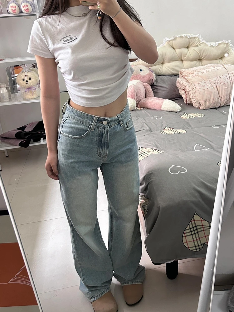 High Waist Loose Fit Straight Leg Vintage Washed Blue Jeans Women's plus Size Floor Length Trousers Slimming Effect
High Waist Loose Fit Straight Leg Vintage Washed Blue Jeans Women's plus Size Floor Length Trousers Slimming Effect