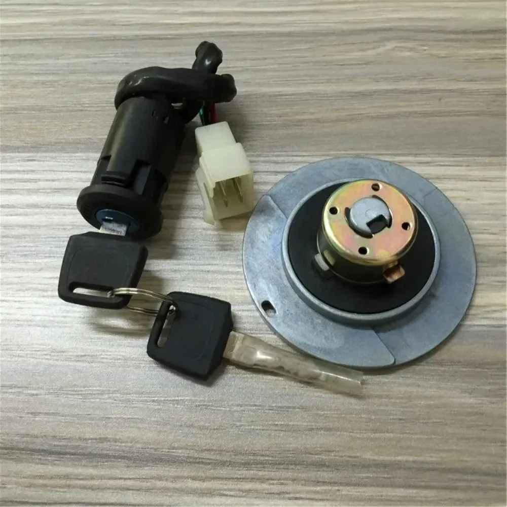 1set For Motorcycle Accessories for large bull calves beach iron tank lockable tank a double lock open
1set For Motorcycle Accessories for large bull calves beach iron tank lockable tank a double lock open