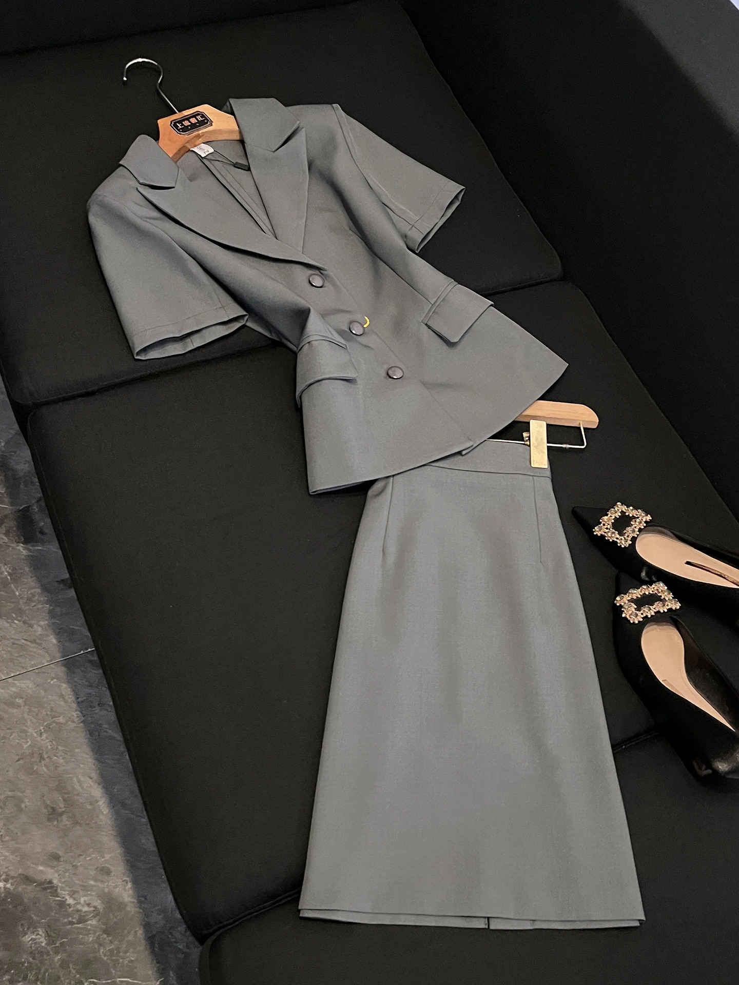 Elegant Simple Short Sleeve Two-Piece Set High-Waisted Slim-Fit Women's Fashion Summer Workwear High-End Feelings CP500
Elegant Simple Short Sleeve Two-Piece Set High-Waisted Slim-Fit Women's Fashion Summer Workwear High-End Feelings CP500
