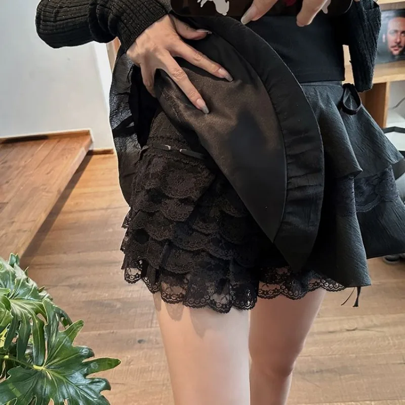Leggings Women Layered Lace Solid Loose Under Skirts Shorts High Waist Lace-up Princess Sweet Fairycore All-match Trendy Pants
Leggings Women Layered Lace Solid Loose Under Skirts Shorts High Waist Lace-up Princess Sweet Fairycore All-match Trendy Pants