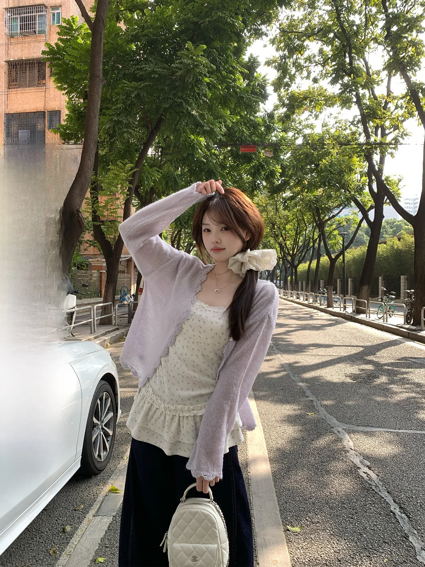 Женский тонкий вязаный кардиган Song Zhengen с V-образным вырезом и кружевом, свободный повседневный топ, модная вязаная кофта на весну
Женский тонкий вязаный кардиган Song Zhengen с V-образным вырезом и кружевом, свободный повседневный топ, модная вязаная кофта на весну