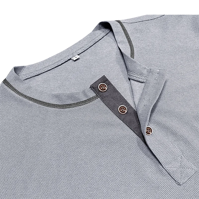 2024 European and American men's round neck waffle Henry short sleeved T-shirt men's button contrasting bright line base shirt
2024 European and American men's round neck waffle Henry short sleeved T-shirt men's button contrasting bright line base shirt