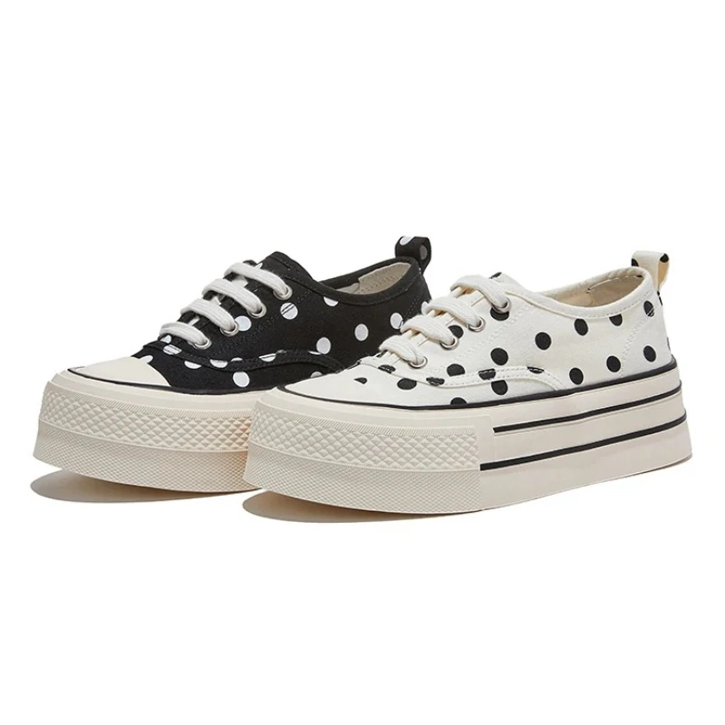 College Style Comfortable Thick Soled Sneakers Women New Polka Dot Round Toe Designer Casual Shoes Breathable Skateboard Shoes
College Style Comfortable Thick Soled Sneakers Women New Polka Dot Round Toe Designer Casual Shoes Breathable Skateboard Shoes